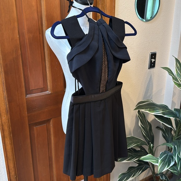 PRICE FIRM Self-Portrait Classic Black & Blue Fabric Dress Size 4 - Picture 6 of 8